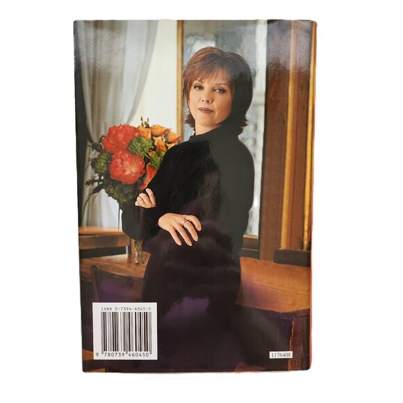 Nora Roberts Garden Trilogy Hardback - Picture 12 of 14